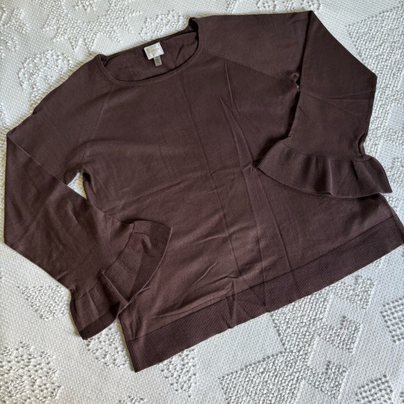 Cupio women’s size large brown round neck bell sleeve lightweight sweater - Picture 1 of 6